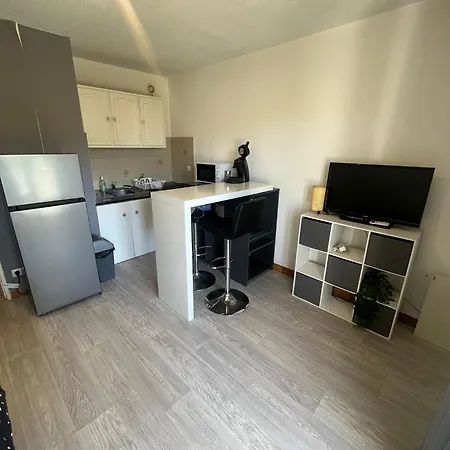 Apartment A 5 Min Des Plages, Parking Gratuit Le Pradet